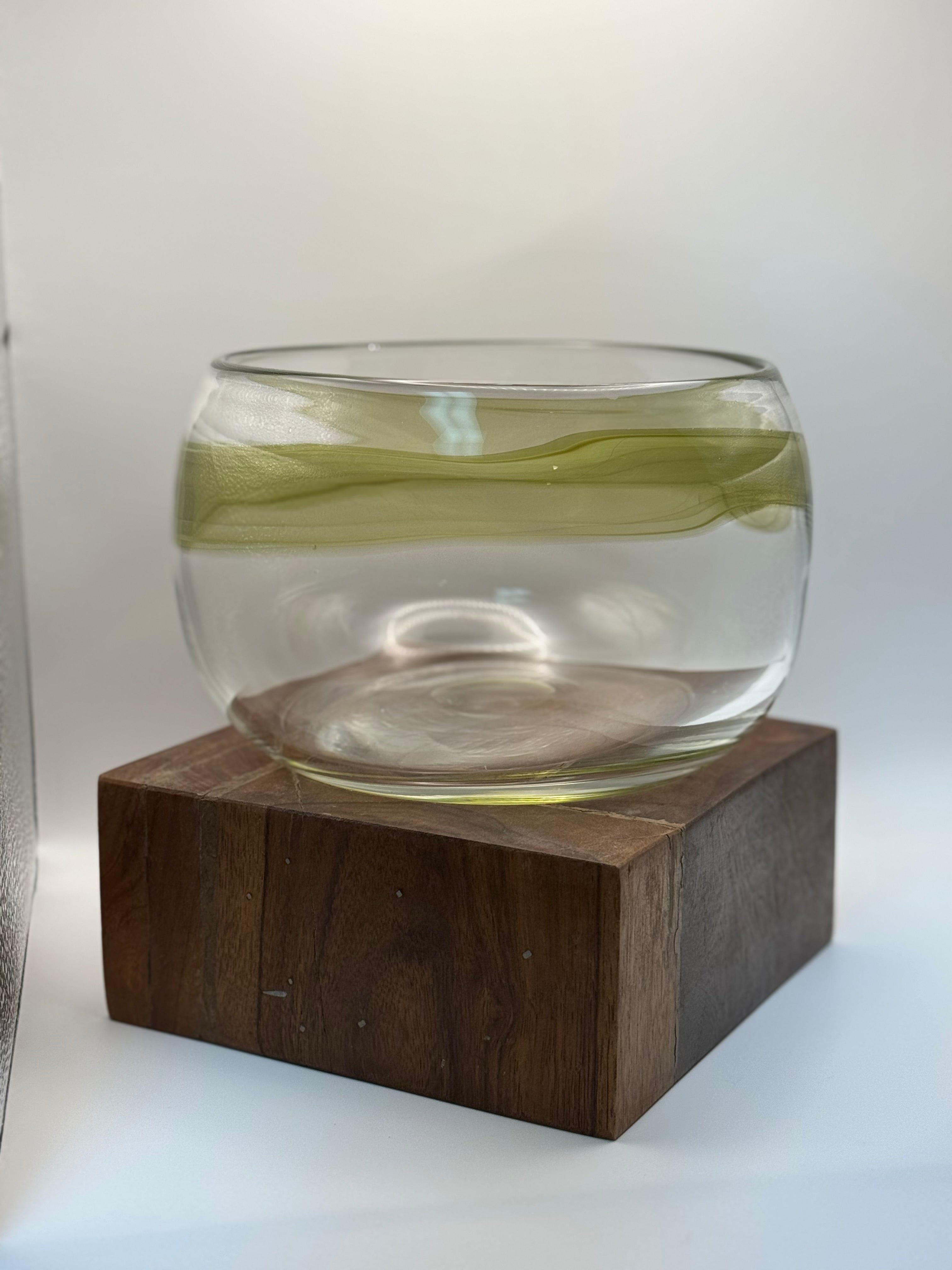 Mid Century Scandinavian Controlled Bubble Art Glass Bowl – Olive Ribbon Centerpiece