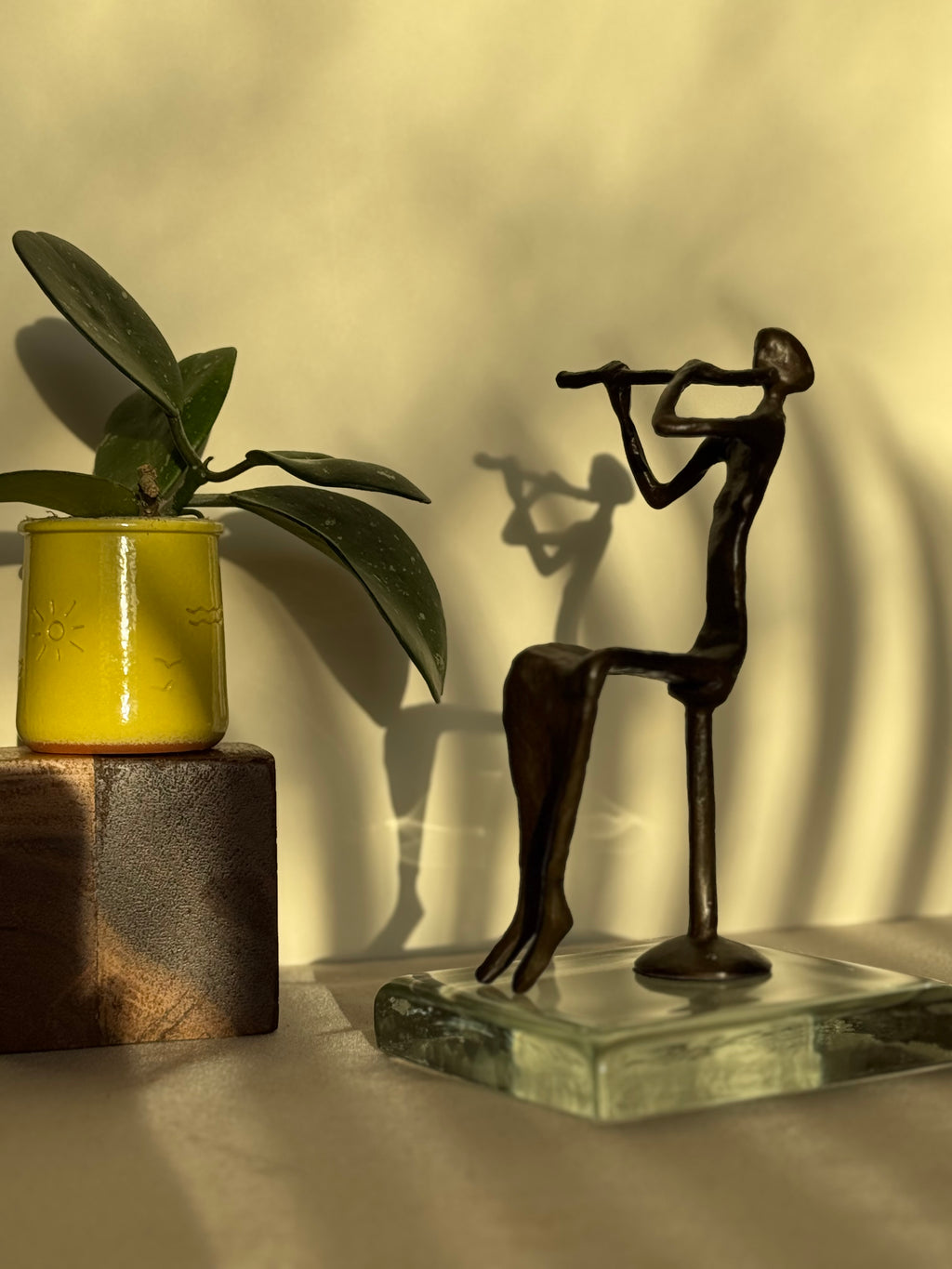 Abstract Bronze Musician Sculpture – Modernist Flute Player