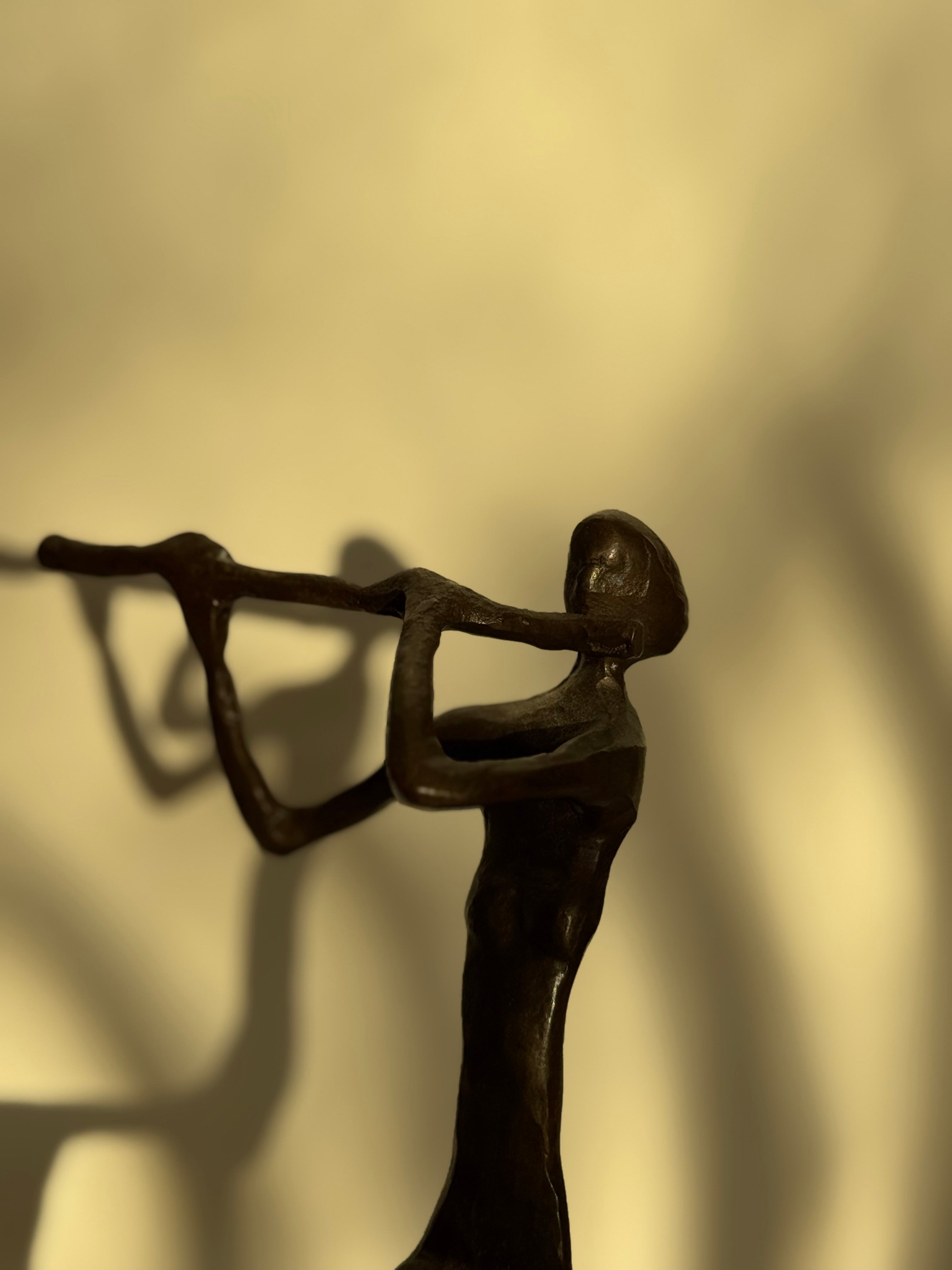 Abstract Bronze Musician Sculpture – Modernist Flute Player