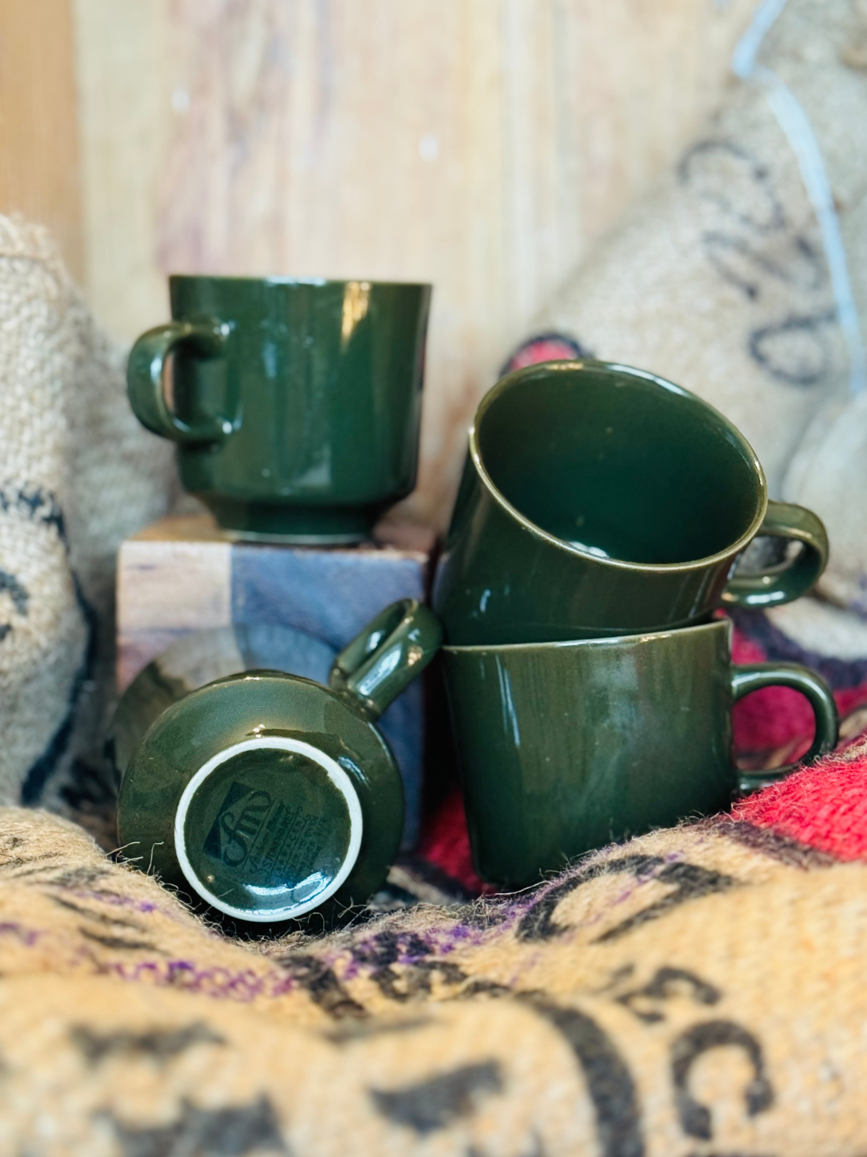 Vintage Sascha Brastoff Sidney Green Coffee Mugs – SMS California Pottery – Mid Century Modern Set of 4