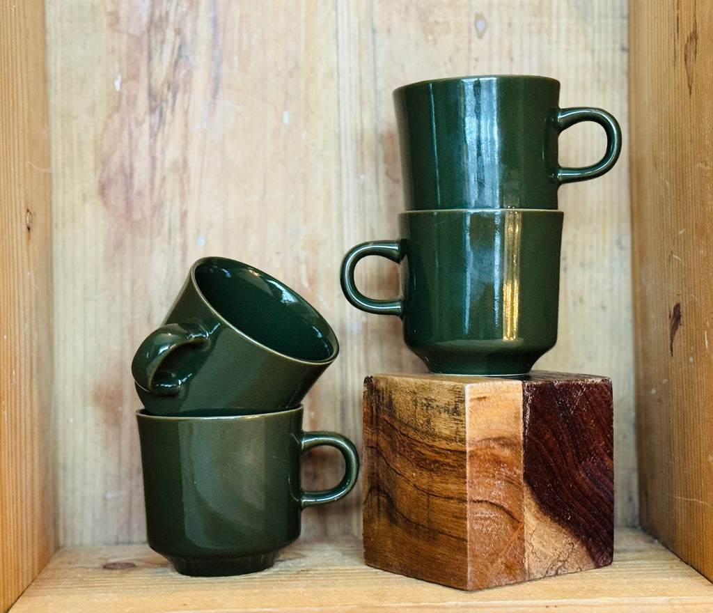 Vintage Sascha Brastoff Sidney Green Coffee Mugs – SMS California Pottery – Mid Century Modern Set of 4