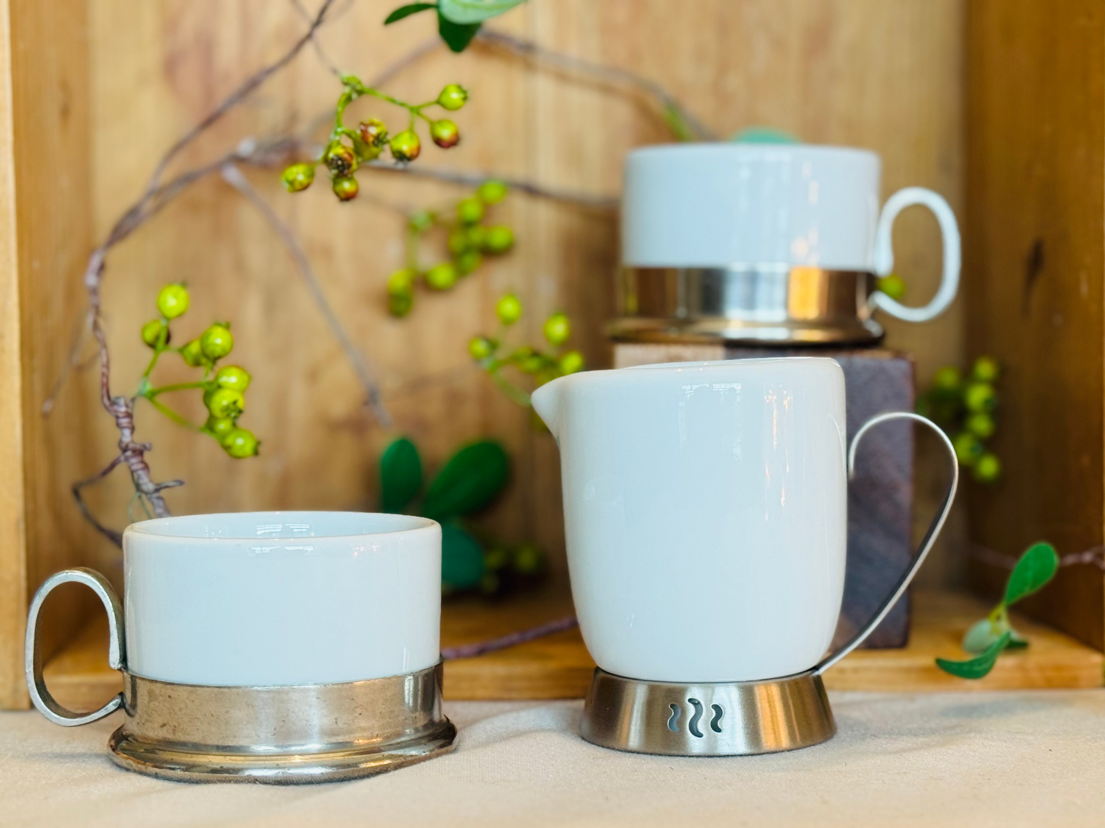 Trudeau Porcelain Coffee Mug with Stainless Warmer Base – Modern Coffee Cup