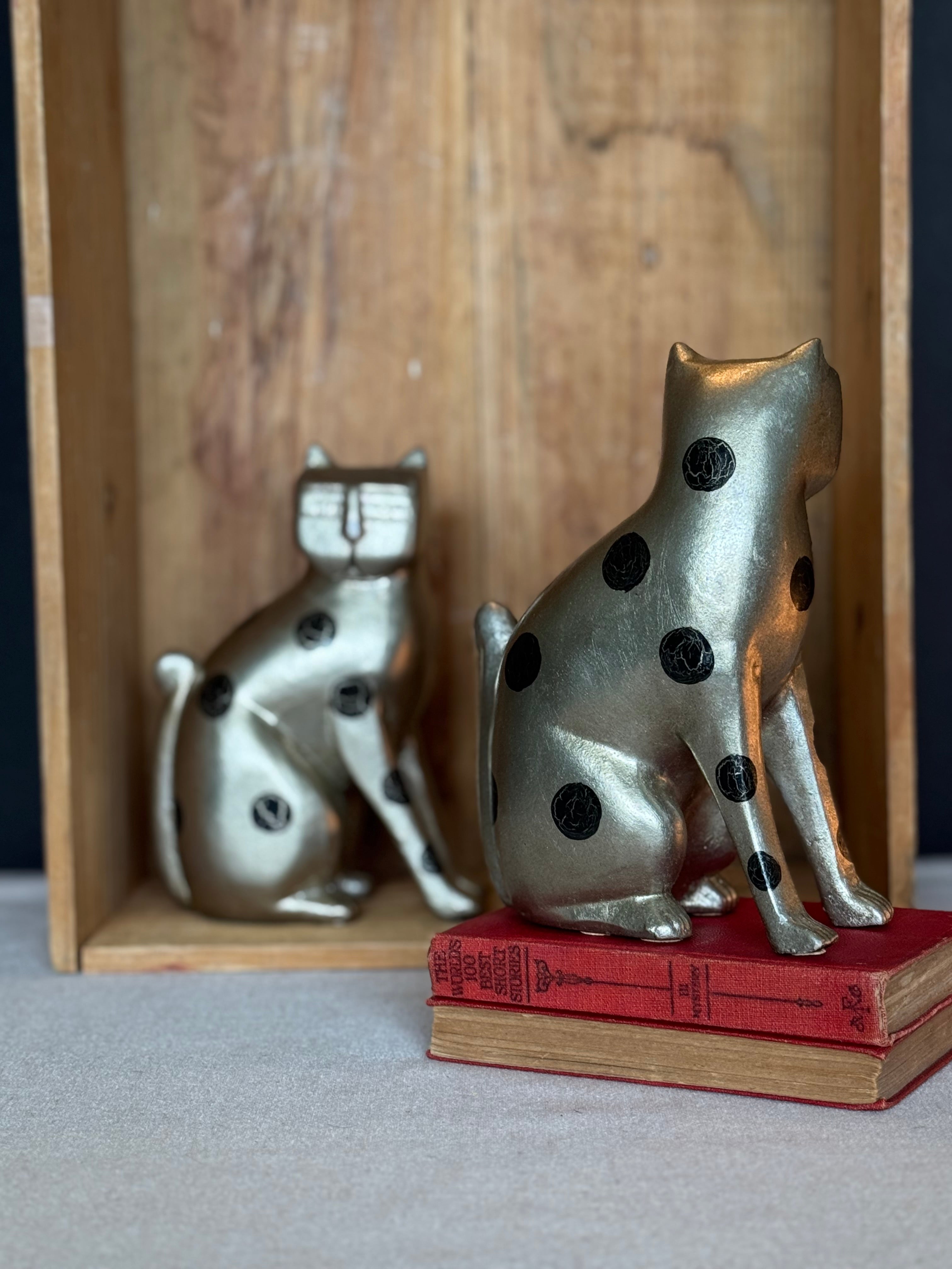 Vintage Metallic Ceramic Cat Figurines – Laurel Burch Style – Postmodern MCM Style – 1980s Cat Pair