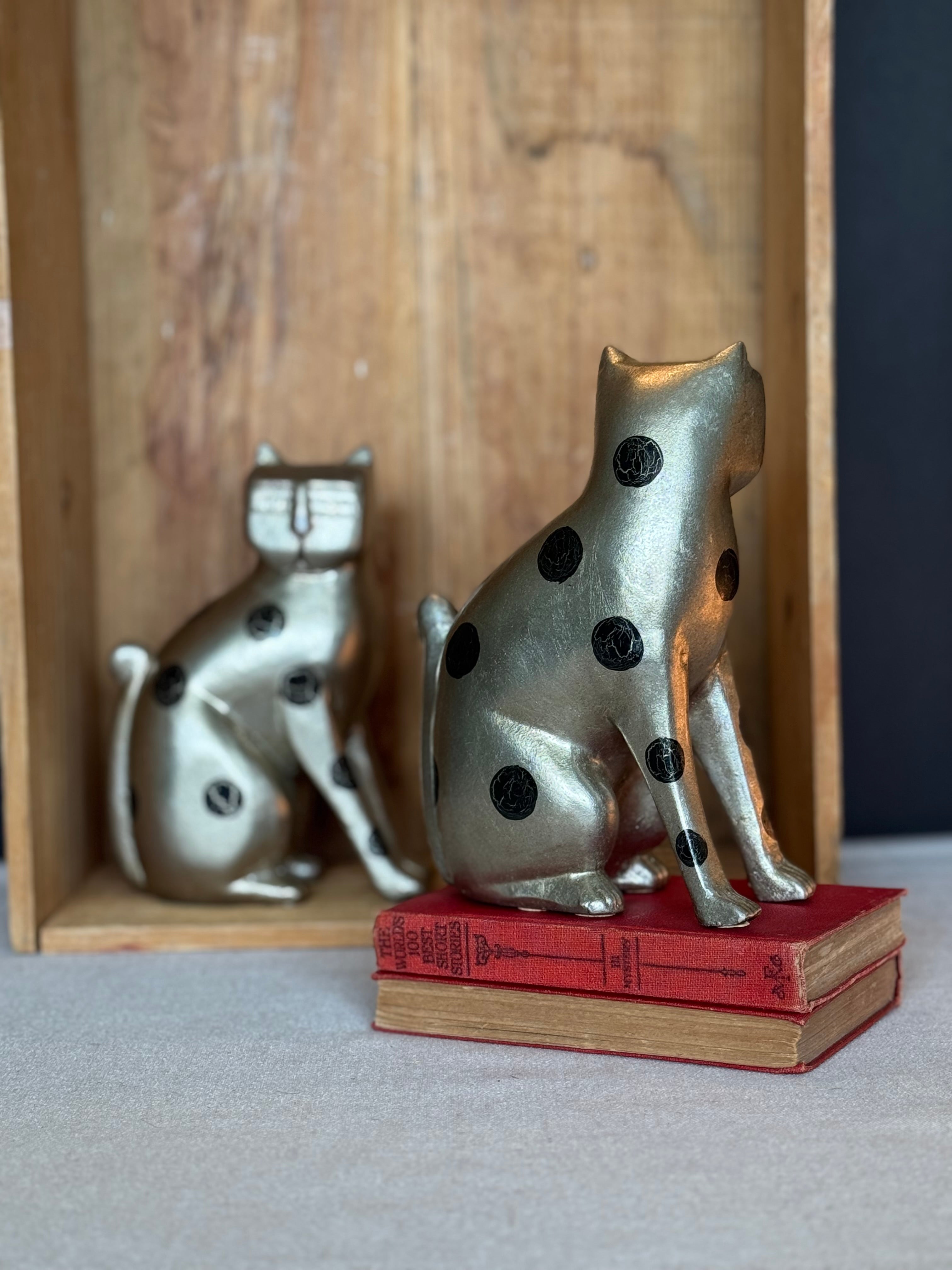 Vintage Metallic Ceramic Cat Figurines – Laurel Burch Style – Postmodern MCM Style – 1980s Cat Pair