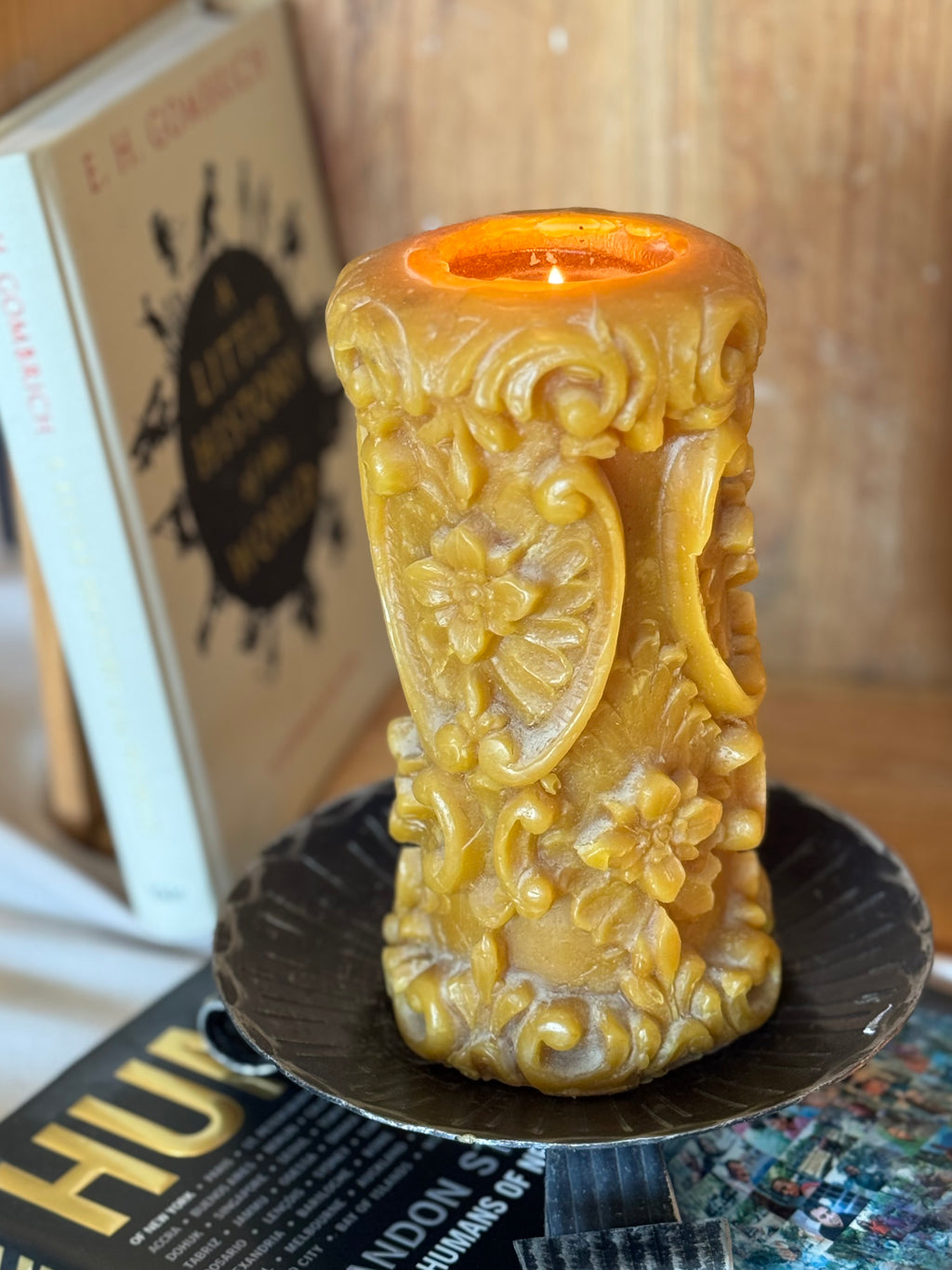 Vintage German Hand-Carved Beeswax Pillar Candle – Floral Relief Stumpenkerze