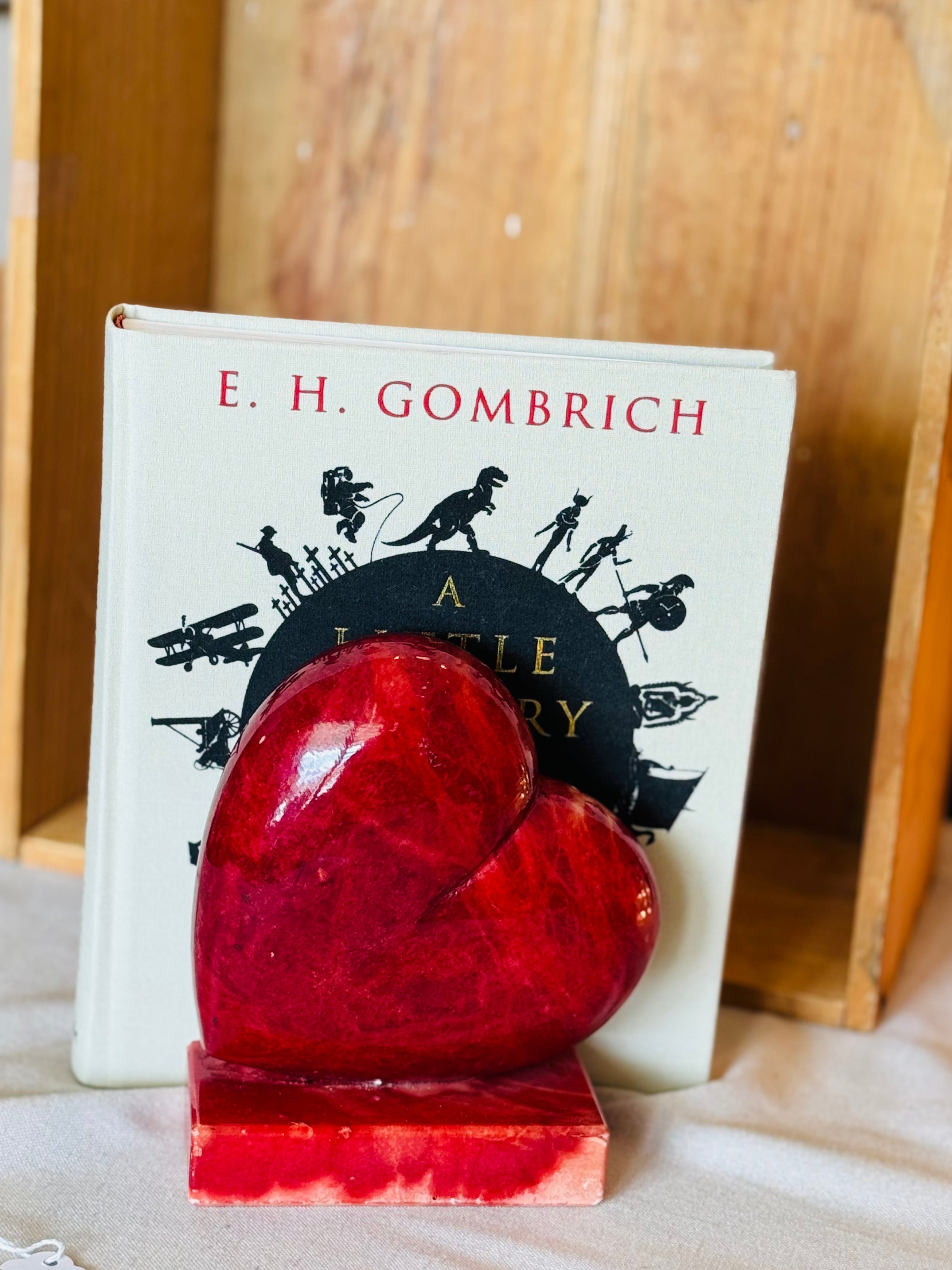 Charming Vintage Italian Red Alabaster Heart Bookend – Carved Stone Book End – Mid Century Alabaster – Volterra Italy