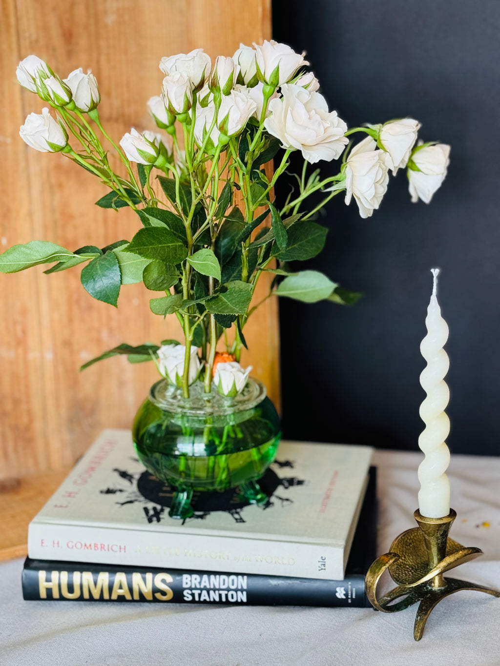 Gorgeous Viking Epic Green Glass 3-Footed Bowl with Frog Insert | Mid Century Floral Arranger